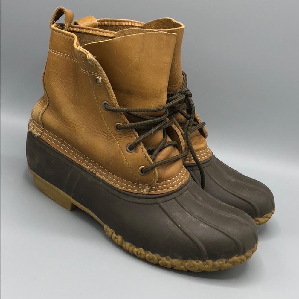 LL Bean Bean Boots 6 eye lace Men’s 8 Women’s 9.5